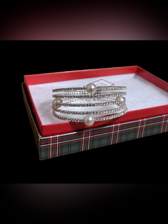 evie and emma Jewelry - Evie & Emma Bracelet